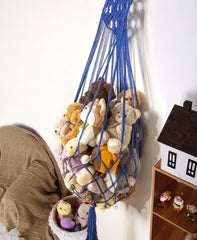 Amdermi space-saving hammock fits corners to free floor space and organize toys.