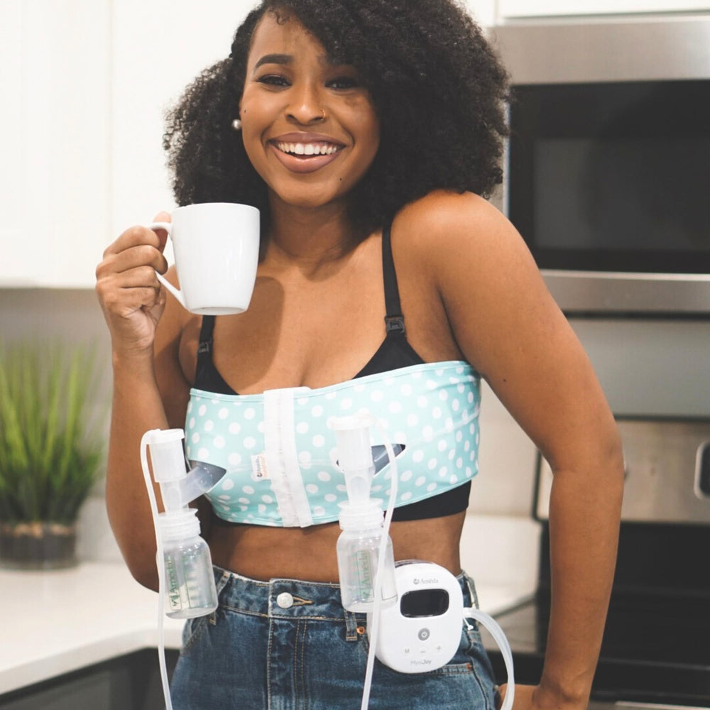 Ameda HygieniKit protection keeps breast milk safe from contaminants.