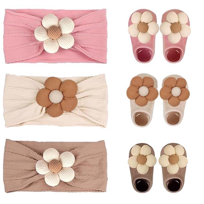 AModaTouch baby headband with 3D flower in pink for adorable photo shoots.
