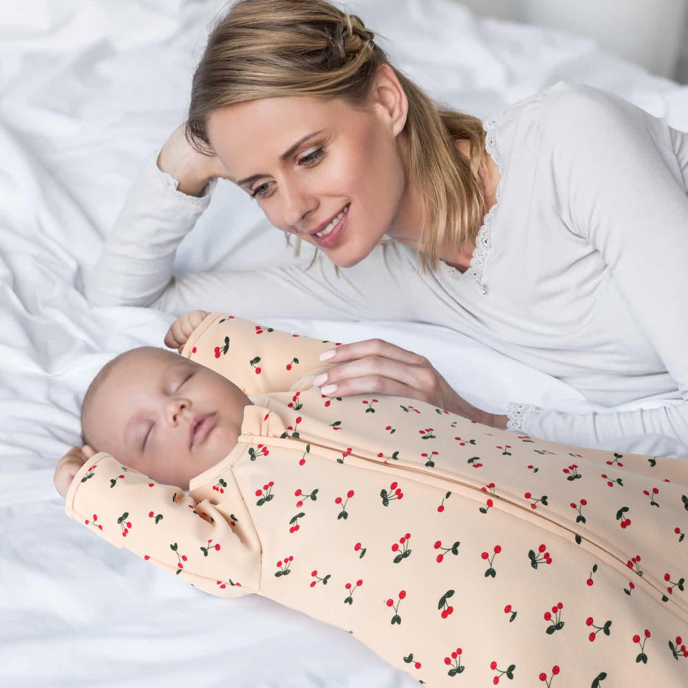 Amrcbb CPC-certified safety swaddle for peace of mind.