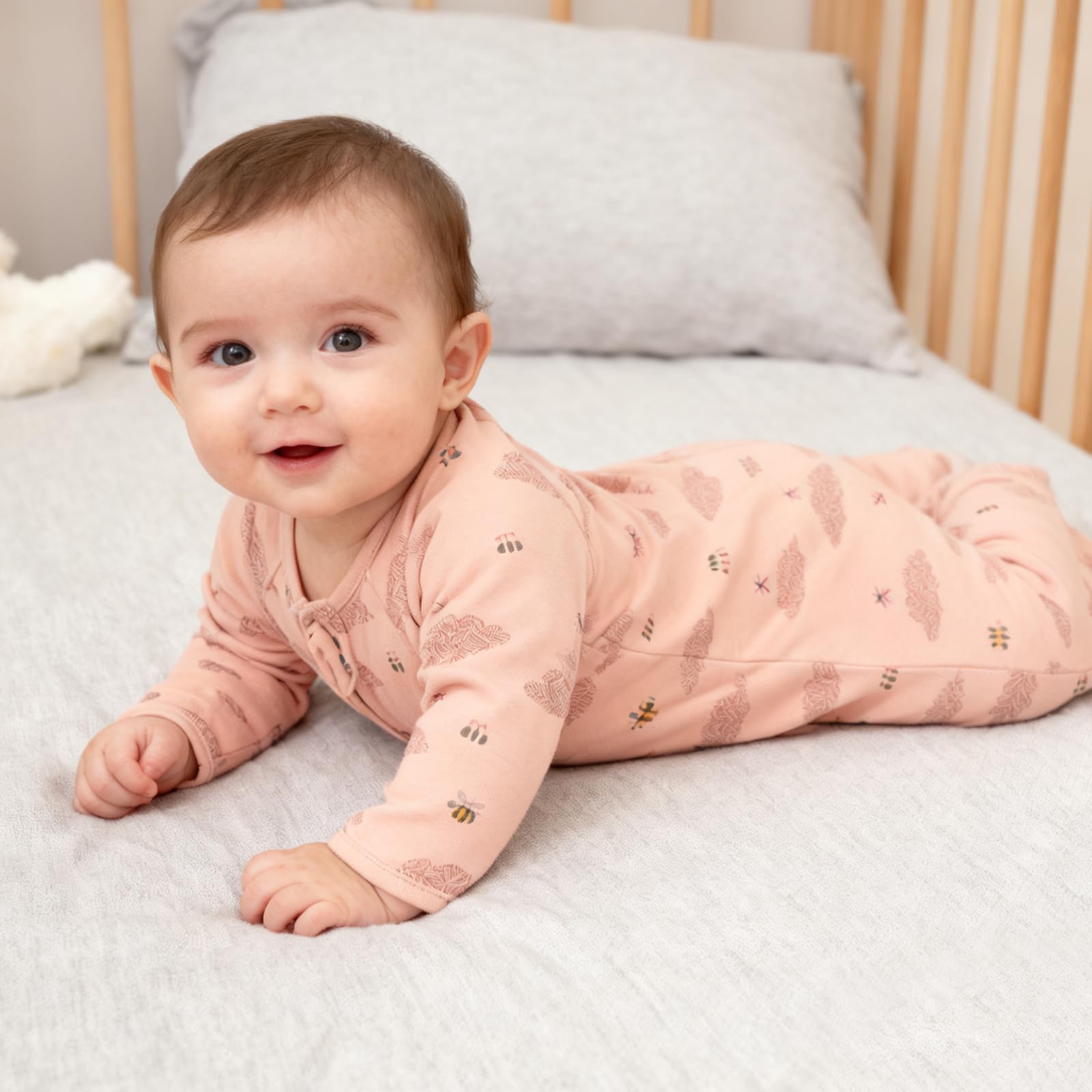 Amrcbb newborn comfort swaddle sack supports calm, cozy sleep.