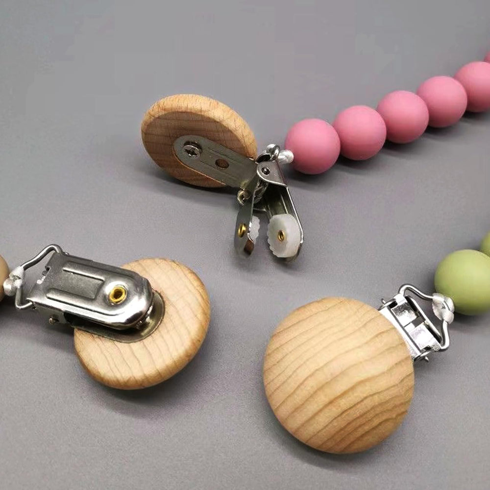 Anemeeoke portable clip ready to attach to car seat straps