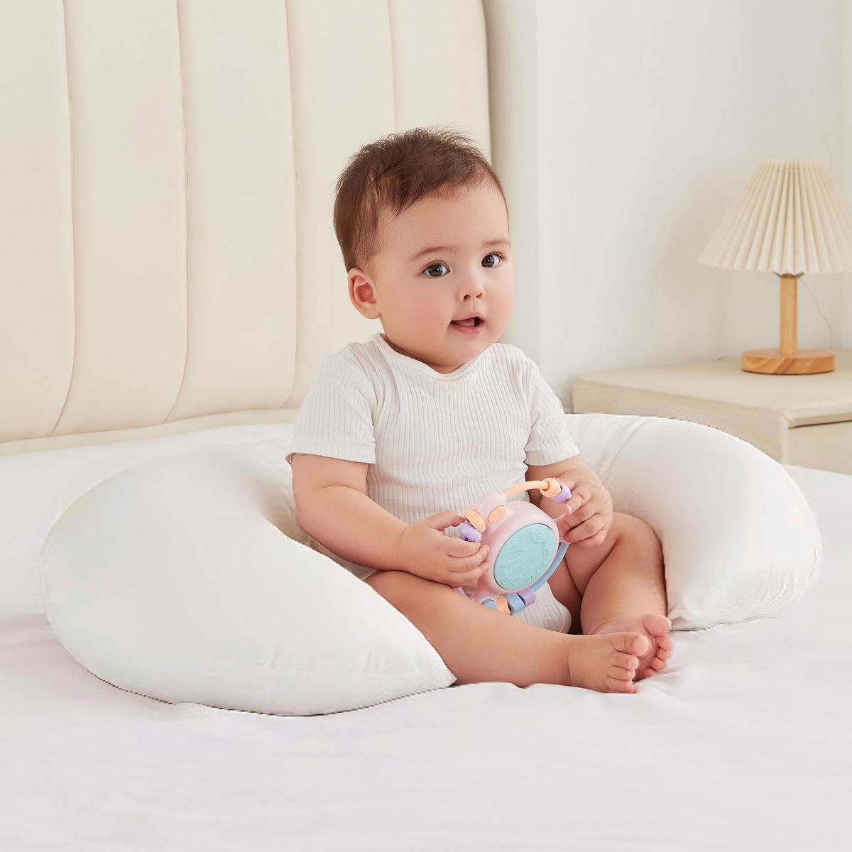 ANHEBEIBEI nursing pillow front view showing ergonomic feeding support.
