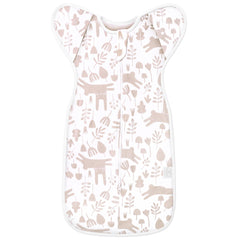 ANYEDDE baby transitional swaddle arma-up design keeps hands free for self-soothing.