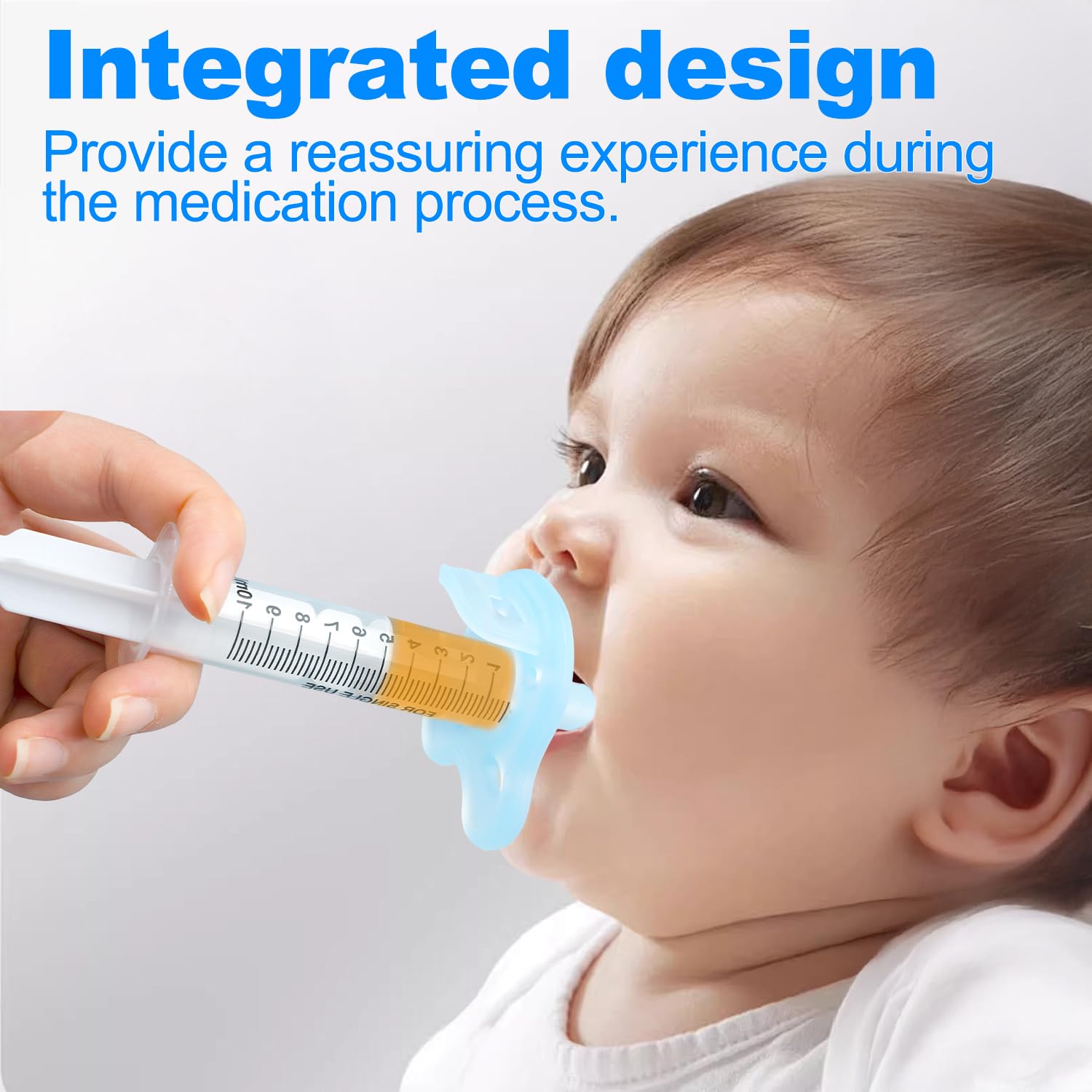 Aoaodbu protective blue box keeps syringes and pacifiers clean during travel.