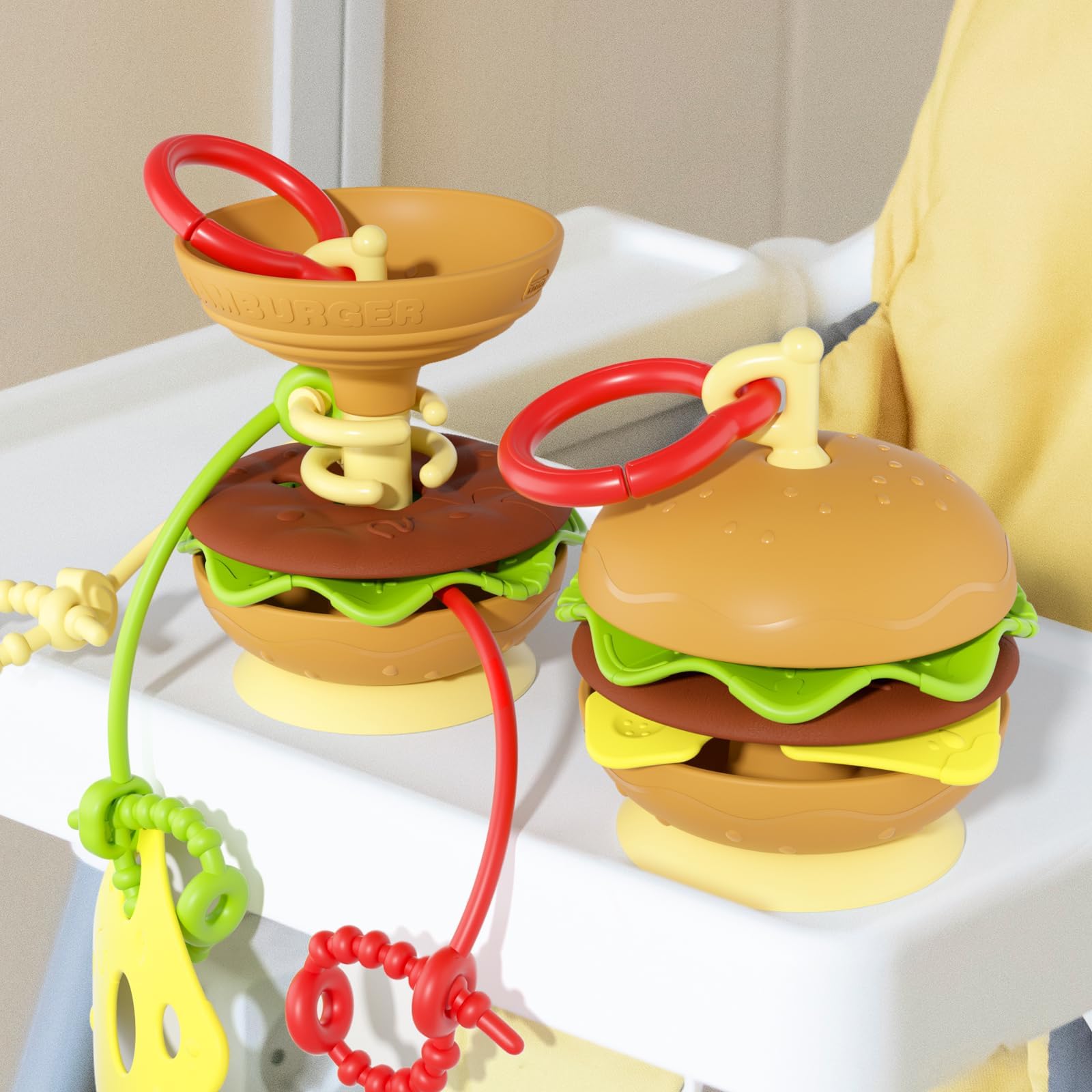 Aprilwolf convenient travel companion reduces toy-throw chaos during flights and errands.