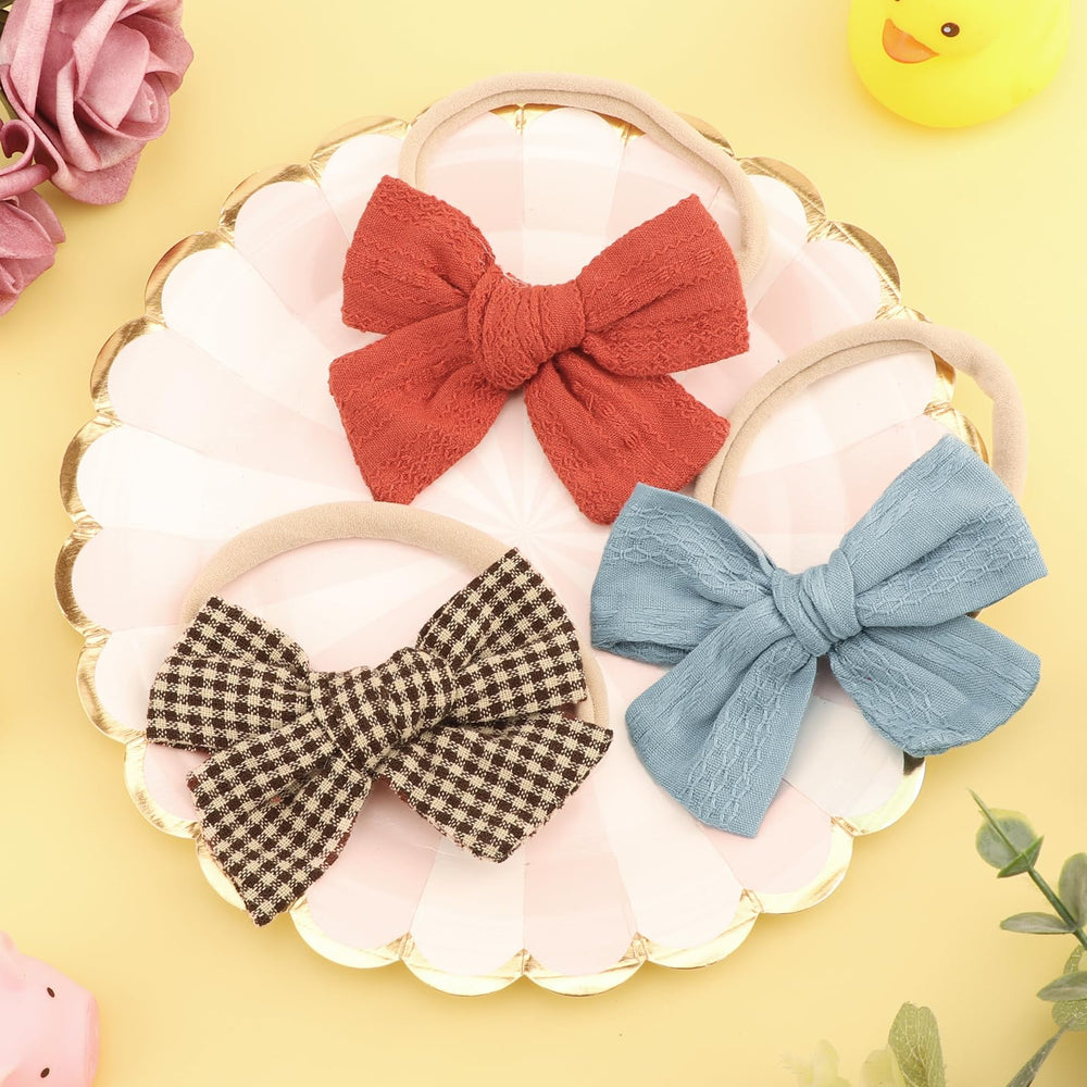 AQOKKA newborn photo accessory enhances baby shoots with charm