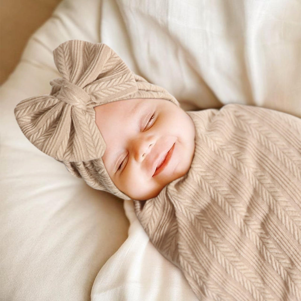 AQOKKA gift-ready baby blanket set for a thoughtful baby shower or registry.