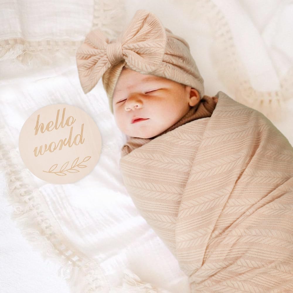 AQOKKA swaddle suitable for hospital or home use and everyday care.