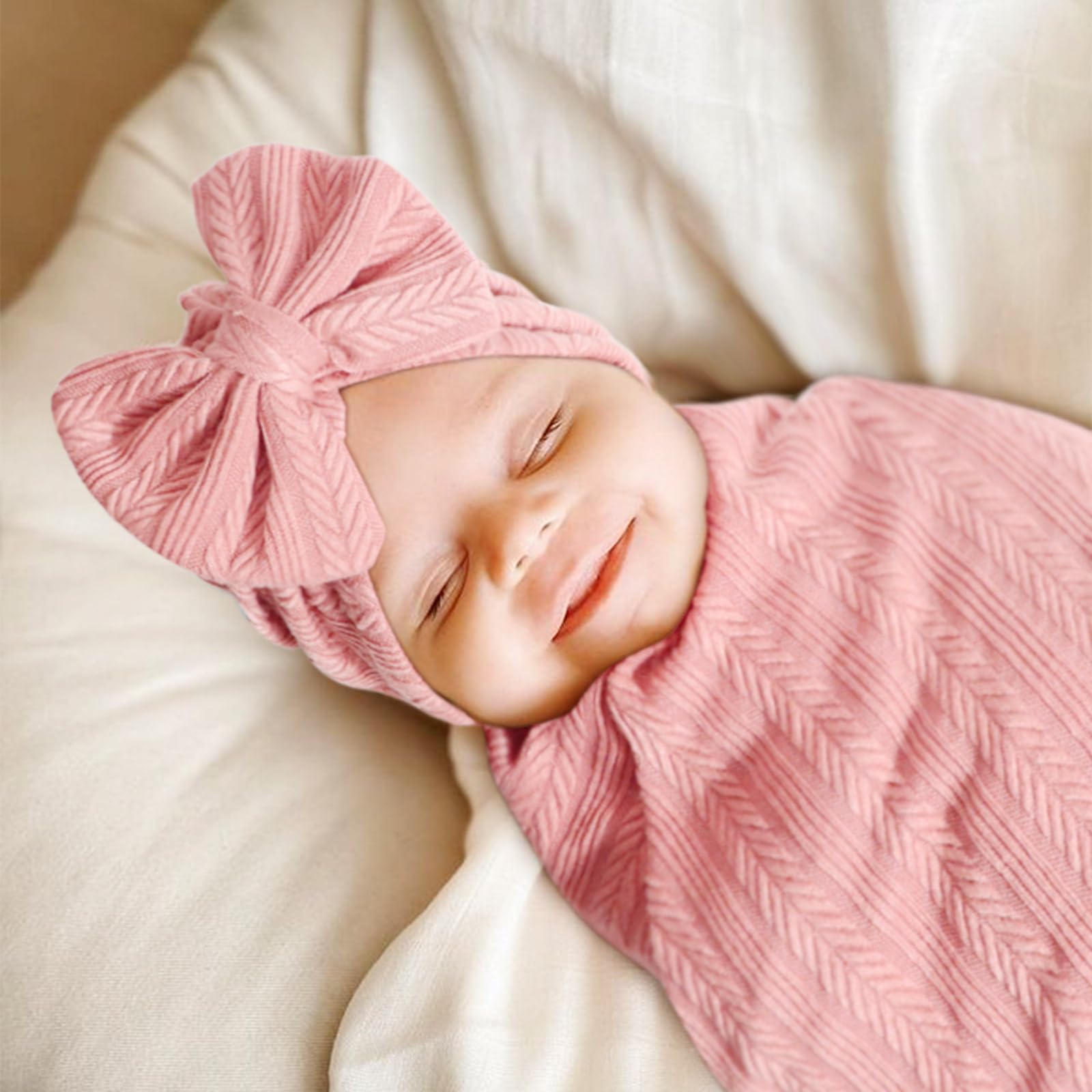 AQOKKA blanket ready for photo moments and baby announcements.