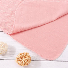 AQOKKA matching newborn mittens keep tiny hands snug and cozy.