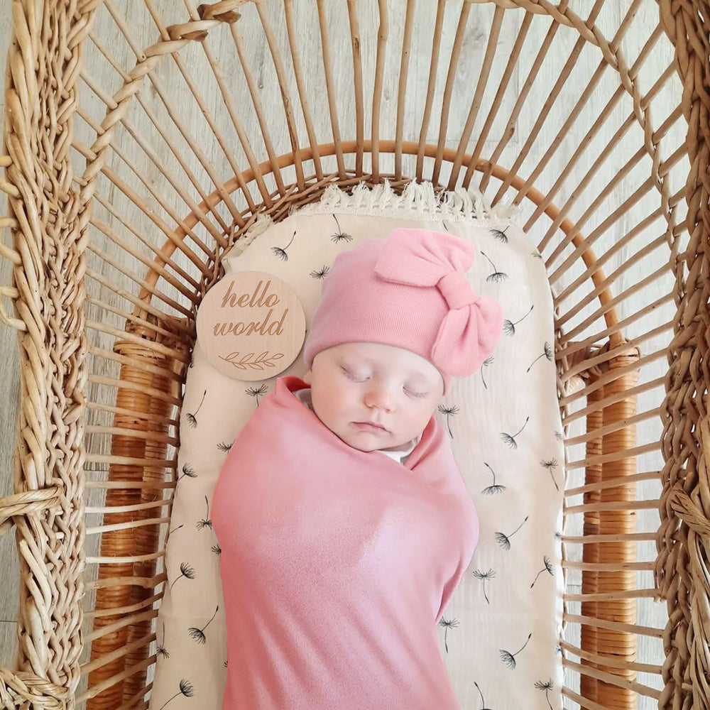 AQOKKA soft fabric swaddle highlights breathable material.