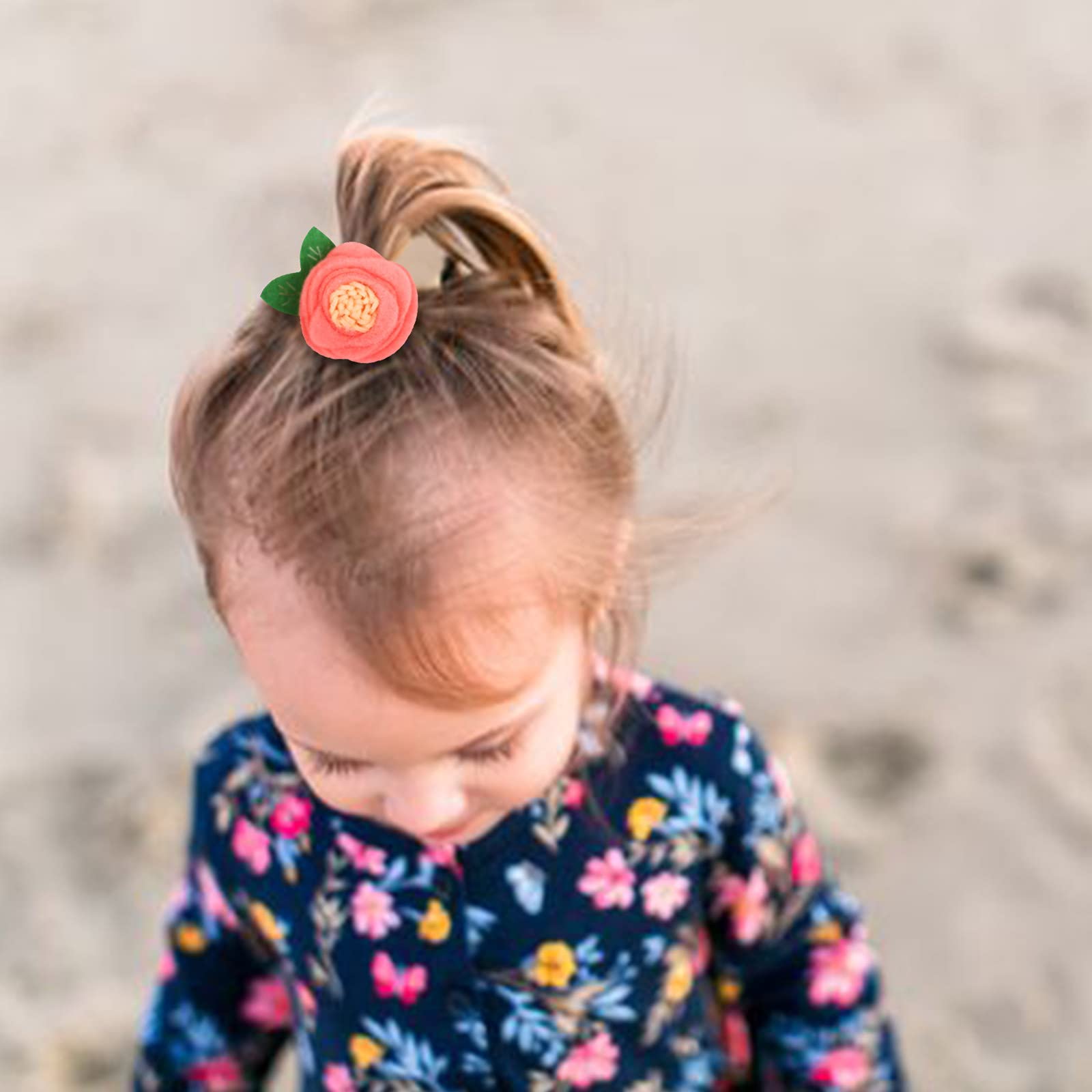 AQOKKA soft-nylon headband uses premium nylon for comfortable all-day wear.