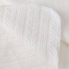 AQOKKA swaddle blanket close-up highlights breathable, lightweight fabric