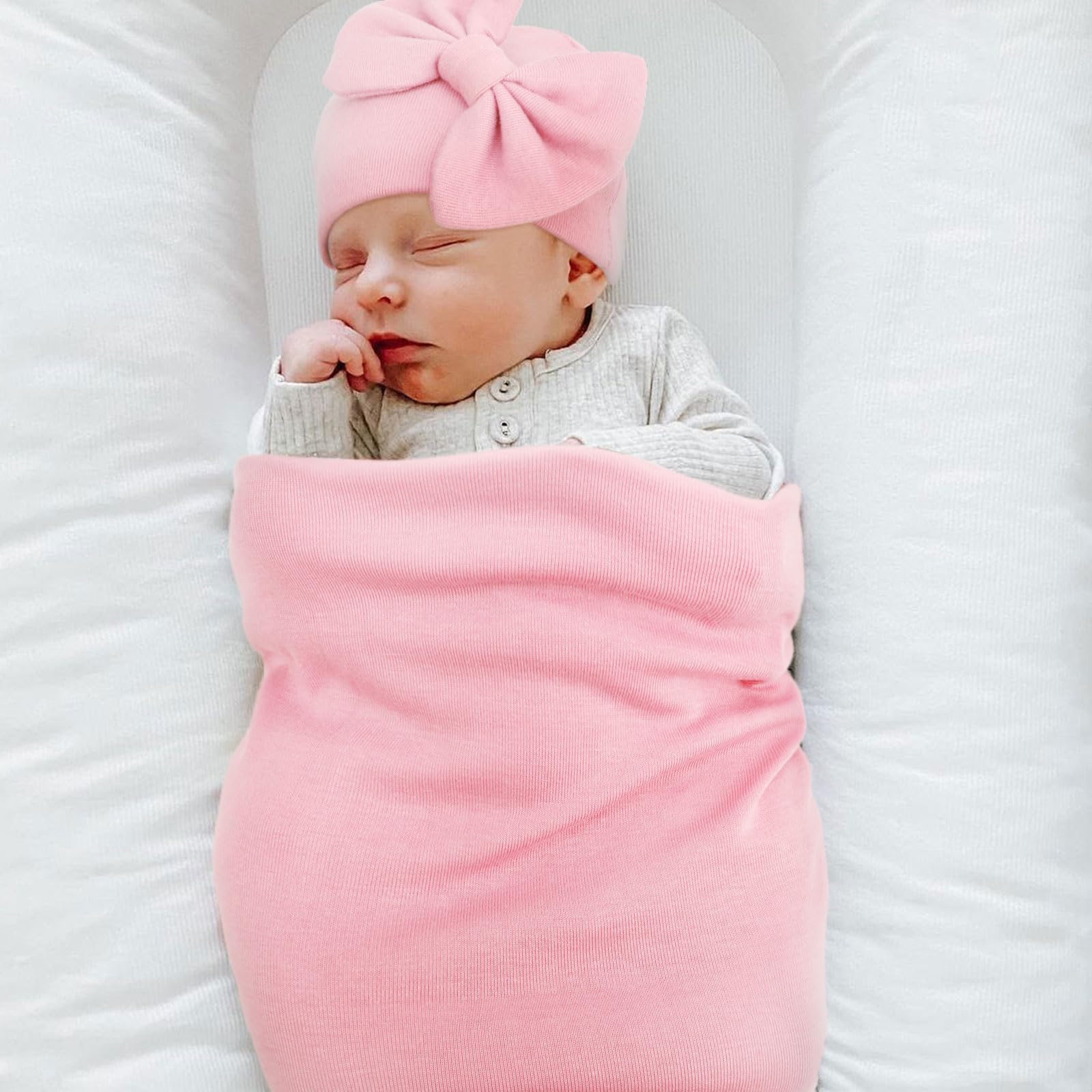 AQOKKA unisex blanket suitable for boys and girls nursery.
