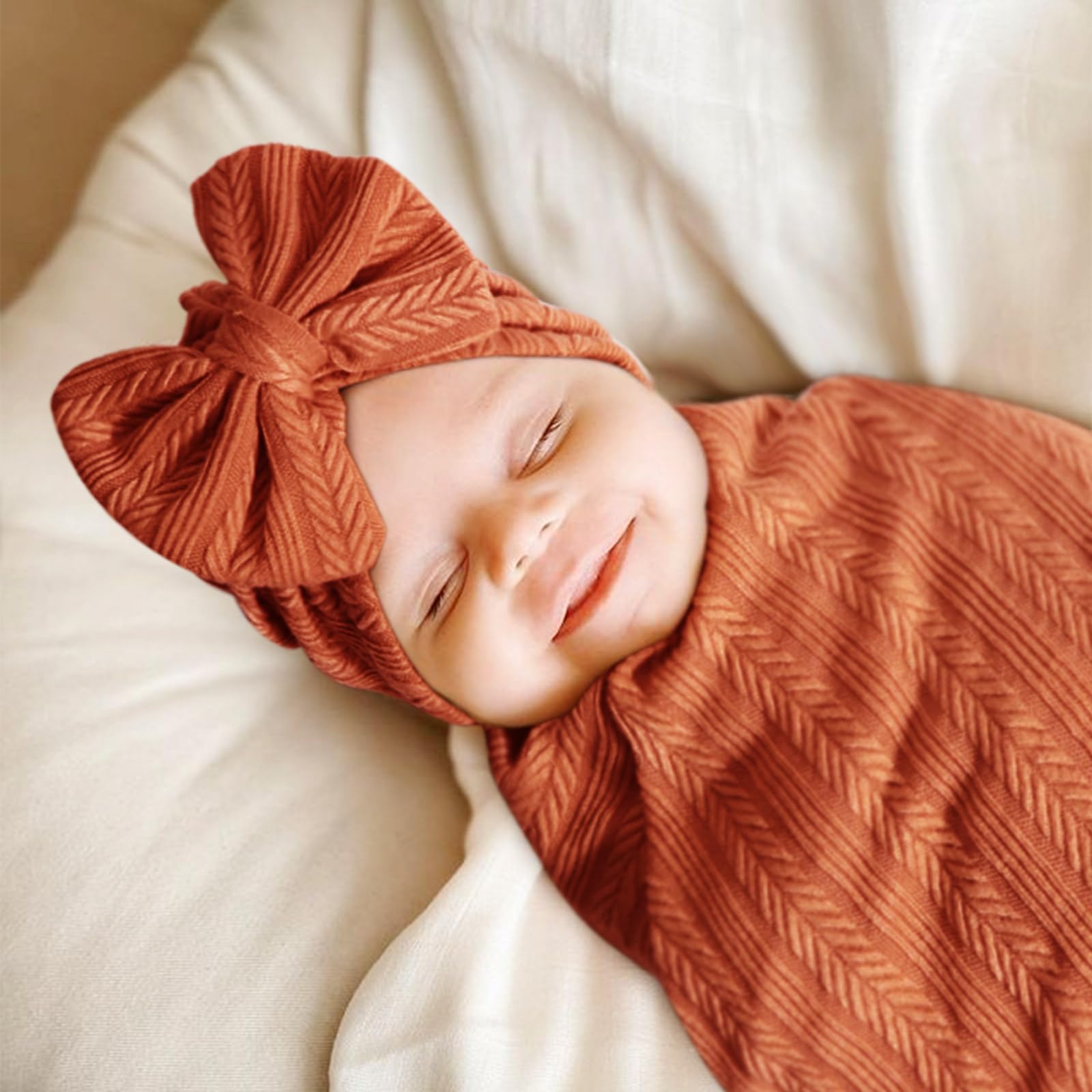AQOKKA wooden birth-announcement card for keepsake memories.