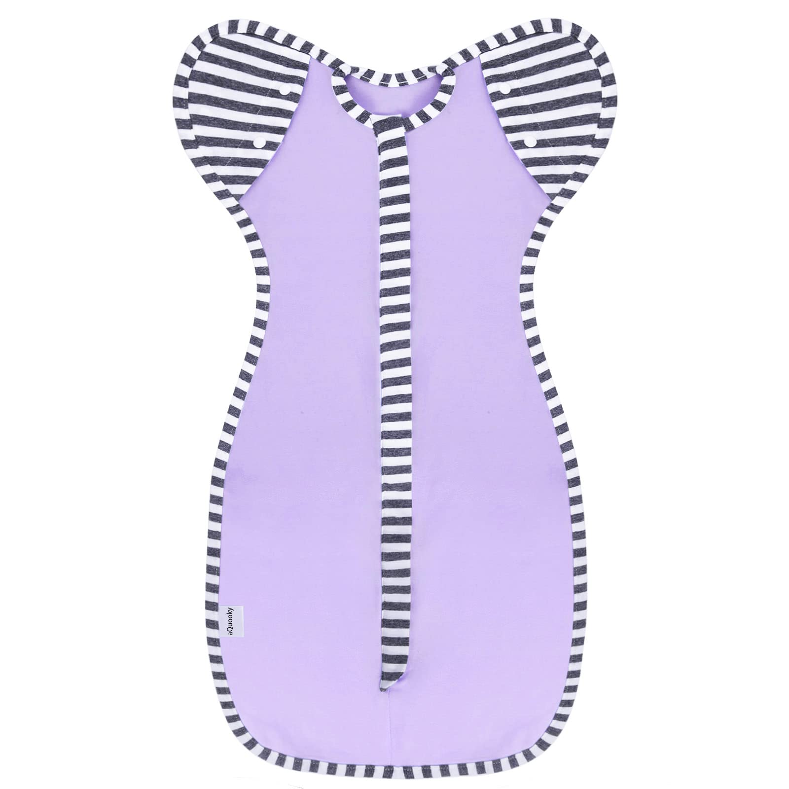 The aQuooky arms-free blanket sack promotes calm sleep for newborns.