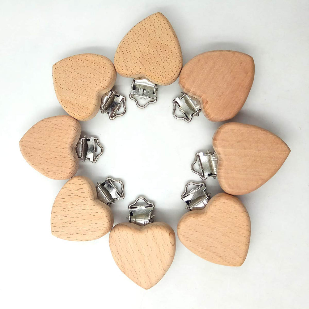 Arakierst pacifier clip chain accessory helps organize toys and teether companions.
