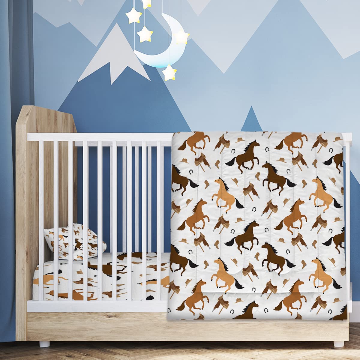 ARIGHTEX Horse comforter for toddler bedding showing soft microfiber feel