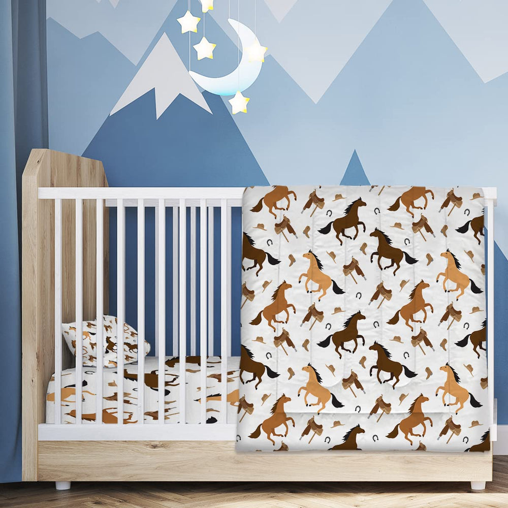 ARIGHTEX Horse comforter for toddler bedding showing soft microfiber feel