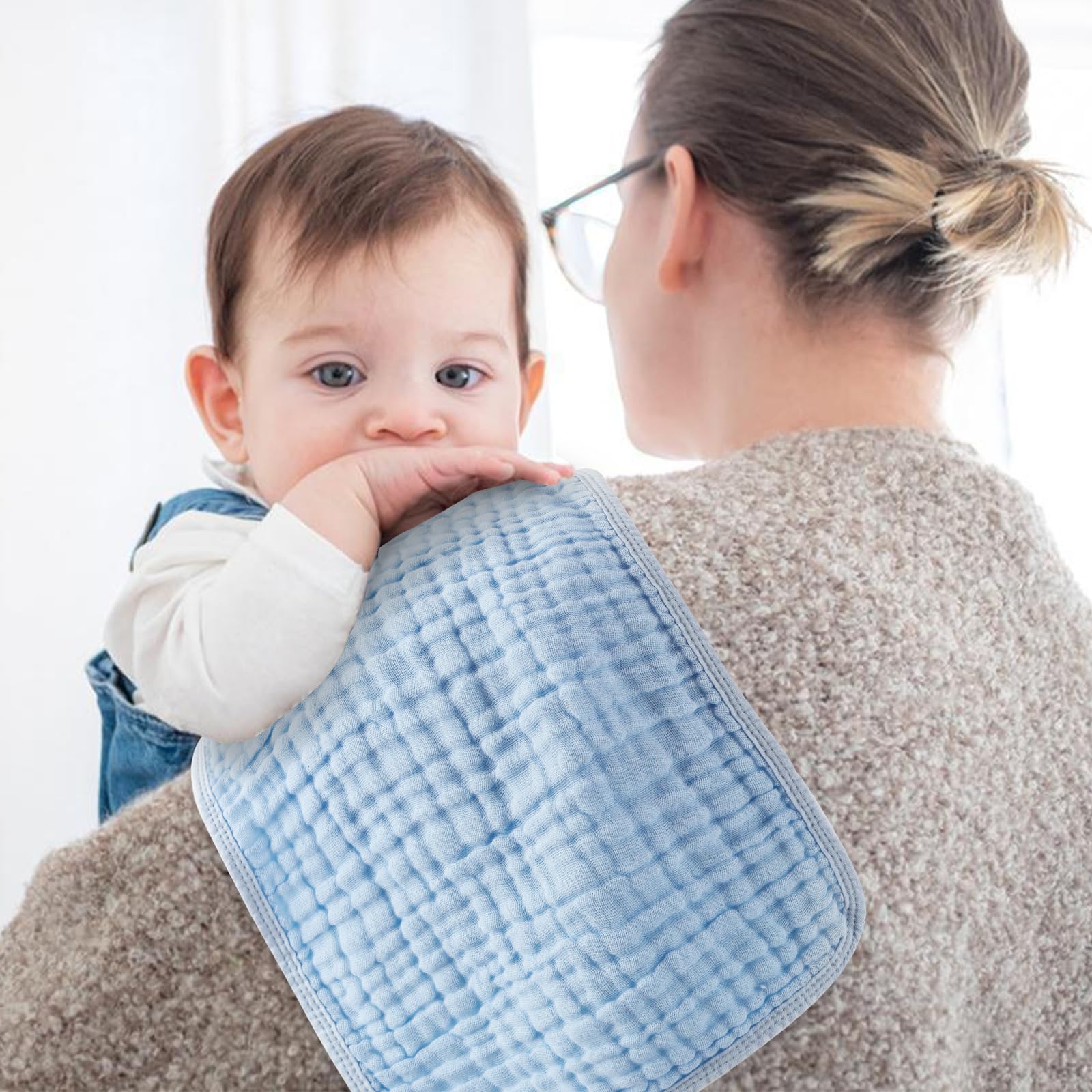 Arnzion burp cloths show large 20x10 inch size for full coverage.