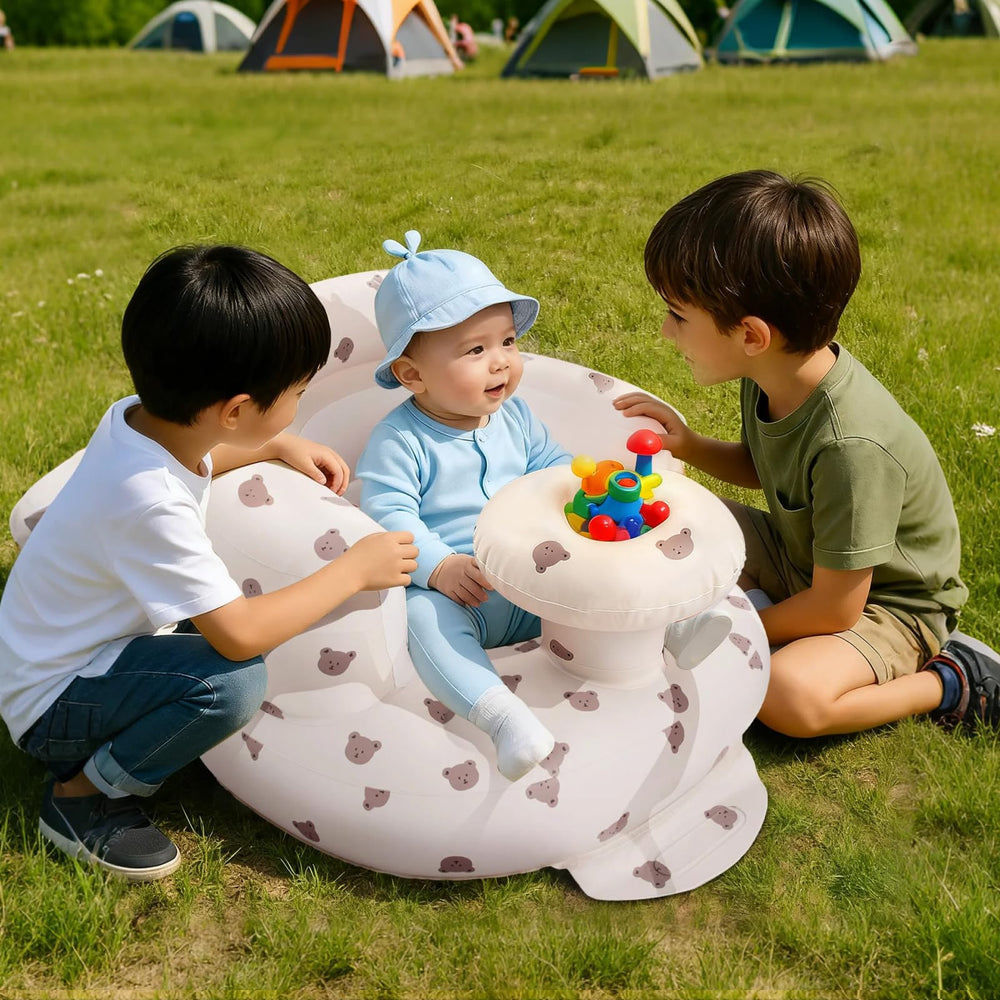 Arscniek baby chair supports feeding and play at home.