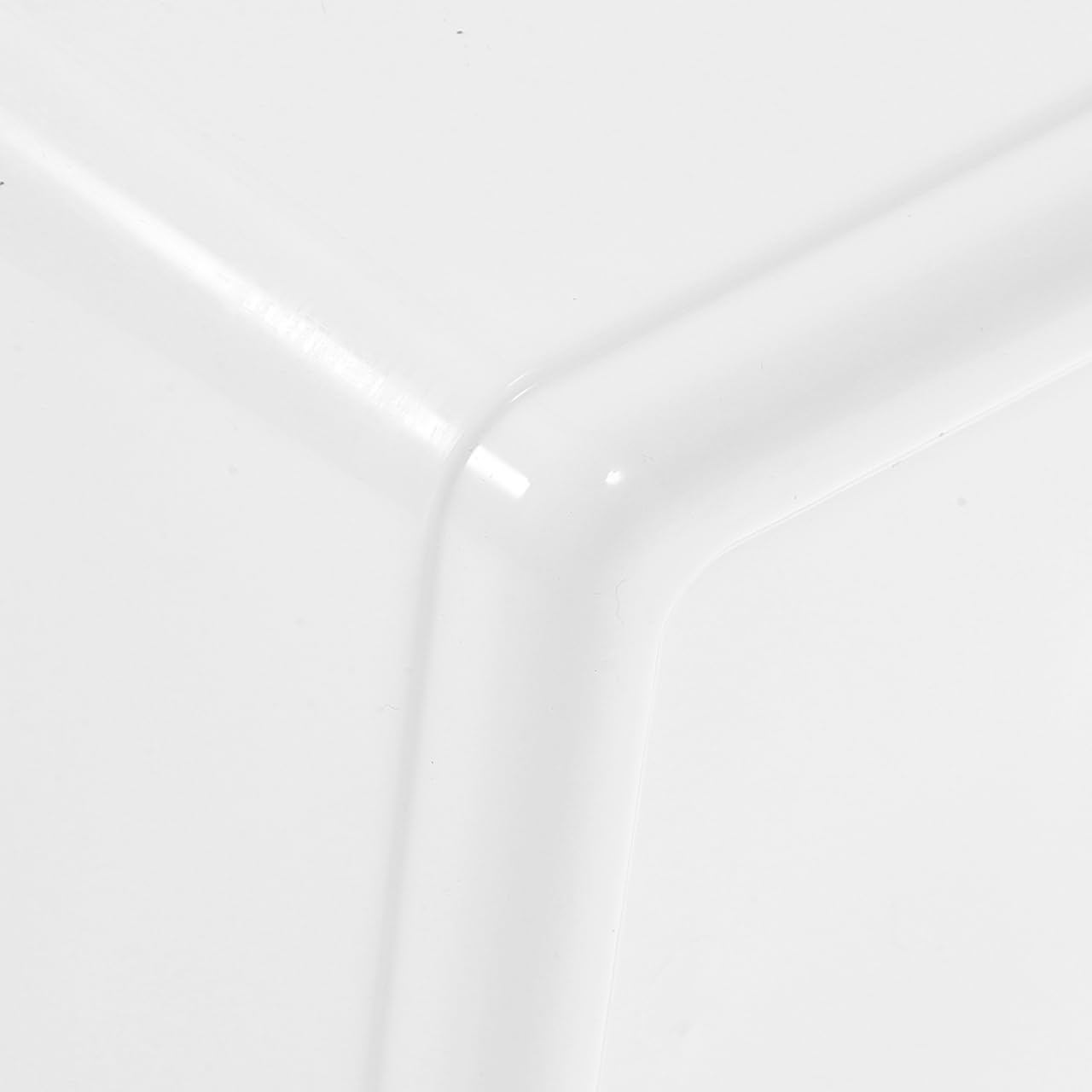 Artibetter blue car setup illustrates on-the-go tissue access.