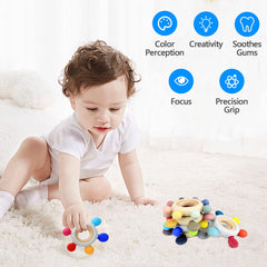 Arudyo Ocean concave-convex surface enhances sensory exploration during teething.