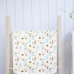 Asung soft-front cotton layer comforts baby skin during diaper changes.