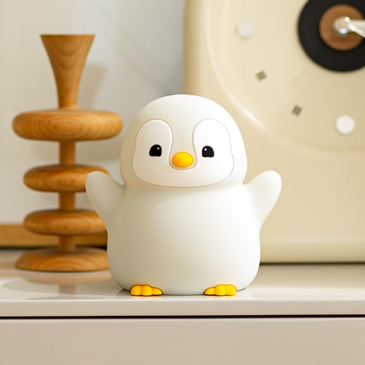 ATSUI Happy Penguin Night Light silicone close-up highlighting safe, kid-friendly material.