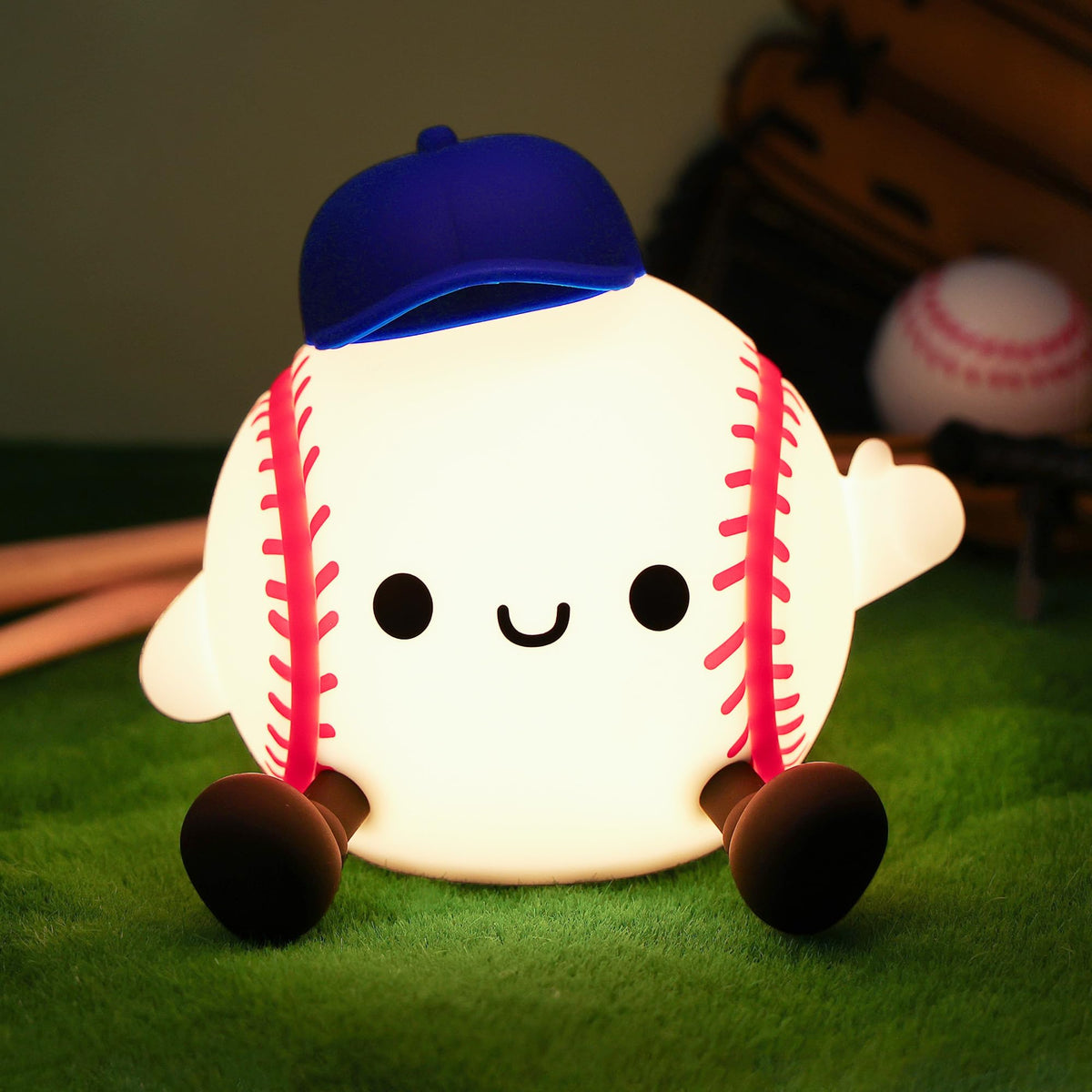 Attivolife baseball-night-light with baseball-design creates a cozy bedtime ambiance.