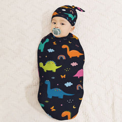 AuHomea swaddle set demonstrates easy-to-use wrapping without fuss.
