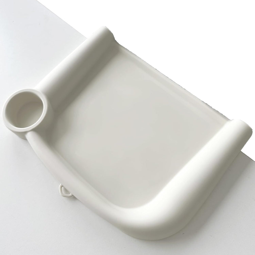 AukeyStar clip-on baby dining tray securely attaches to the Inglesina chair for tidy meals.