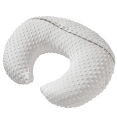 Aullar nursing pillow in cradle-hold view supports relaxed feeding sessions.