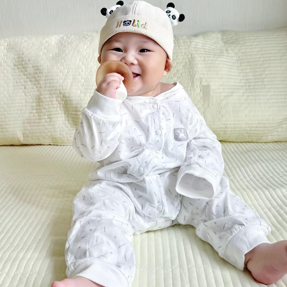 One piece teether design eliminates glue parts for durability