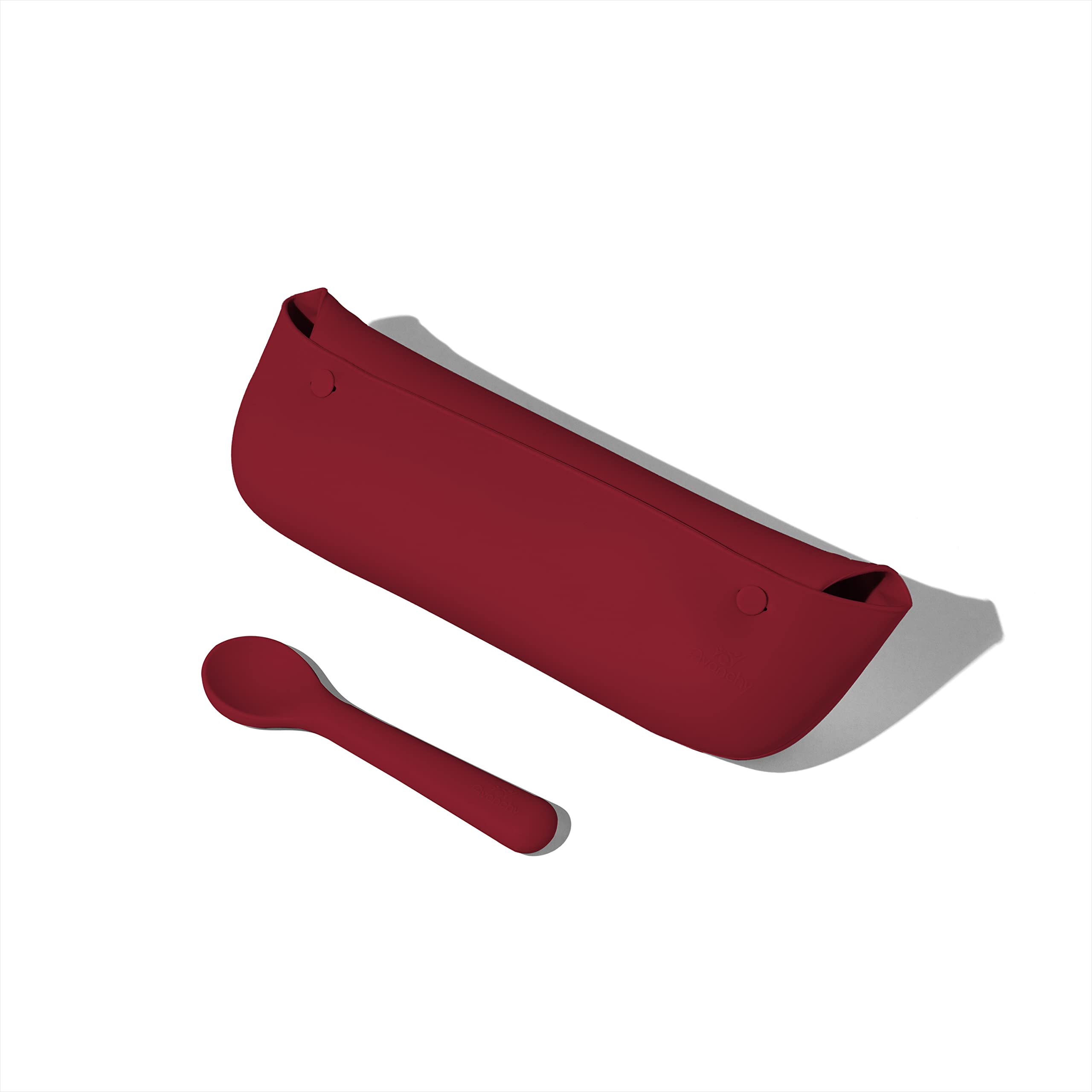 Dishwasher-safe and easy to wipe clean after meals.