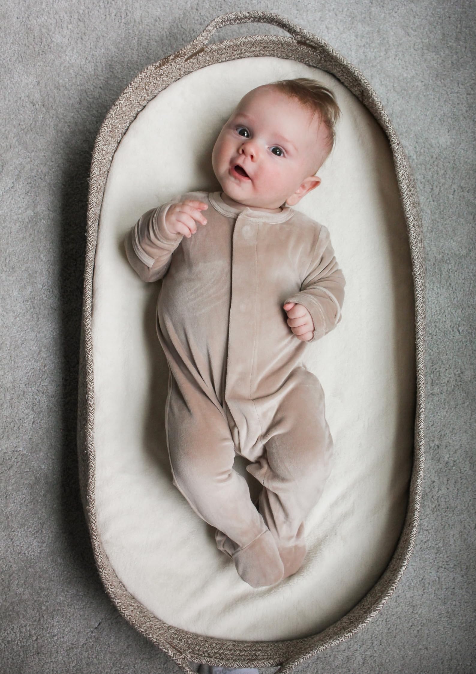 Avee & Co fleece footie pajamas highlight soft fleece fabric for gentle nights.