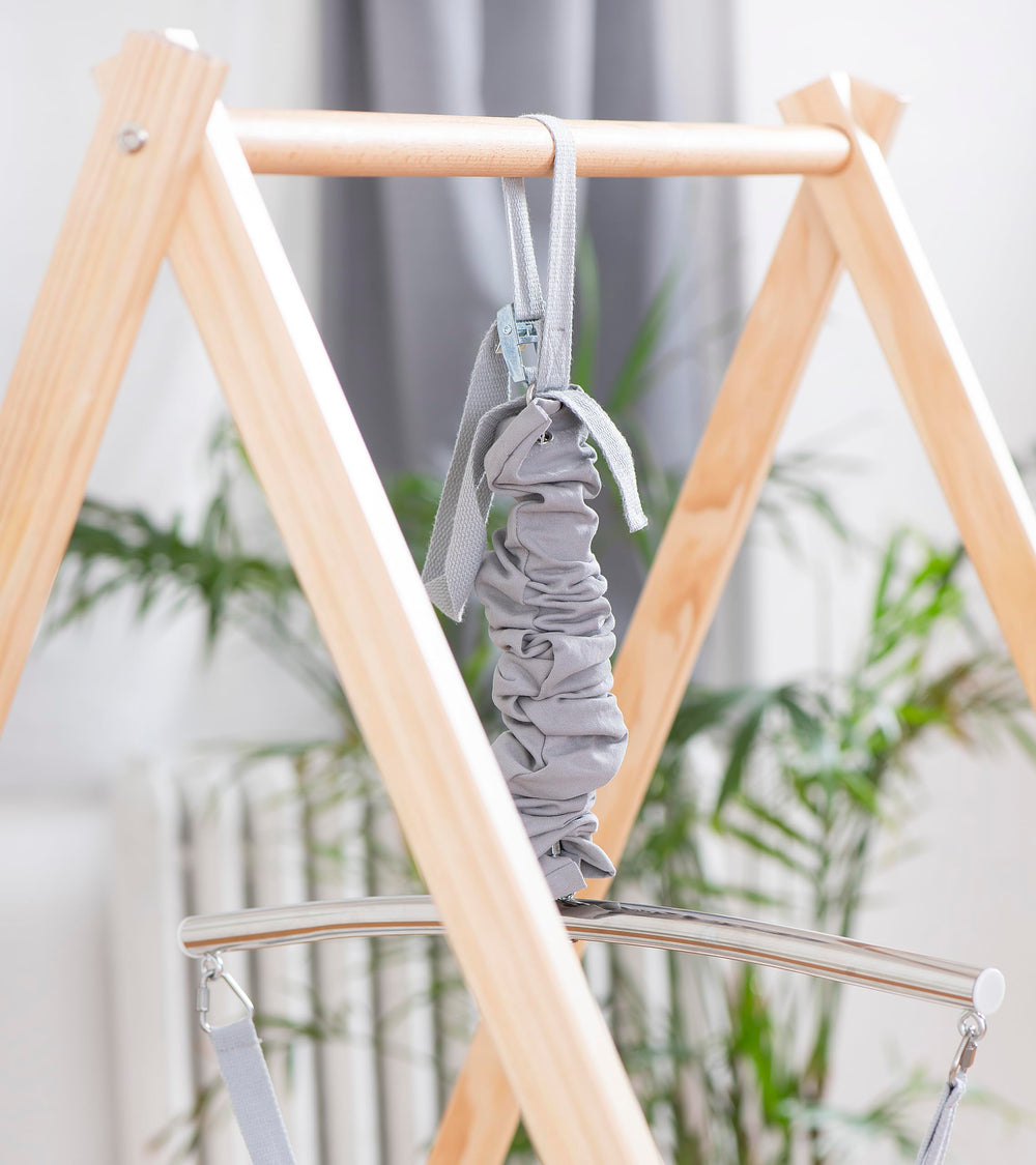 Avenlur Tulip Baby Bouncer compact footprint fits nurseries and playrooms neatly.