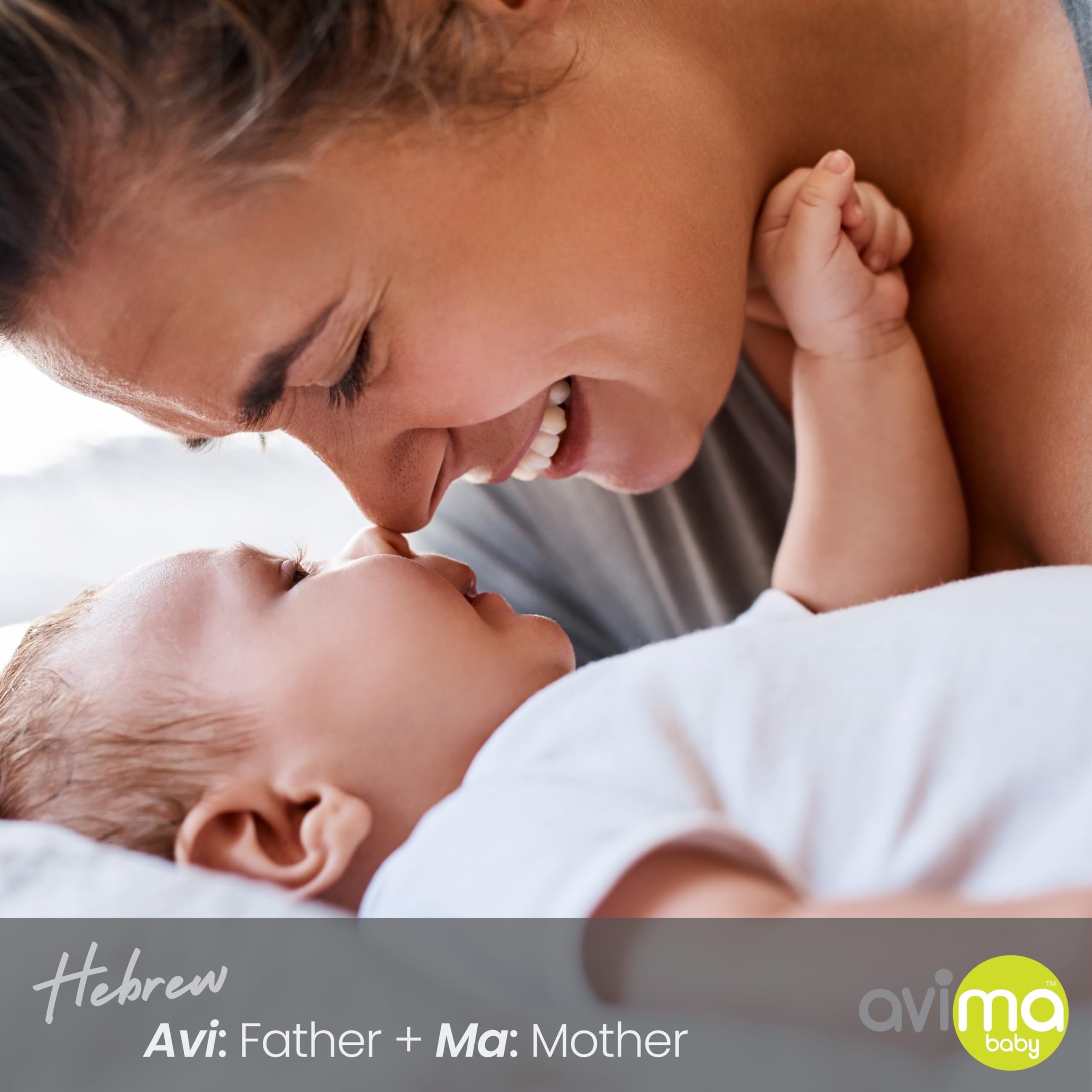 Avima anti-colic bottle in use helps reduce spit-up during feeds