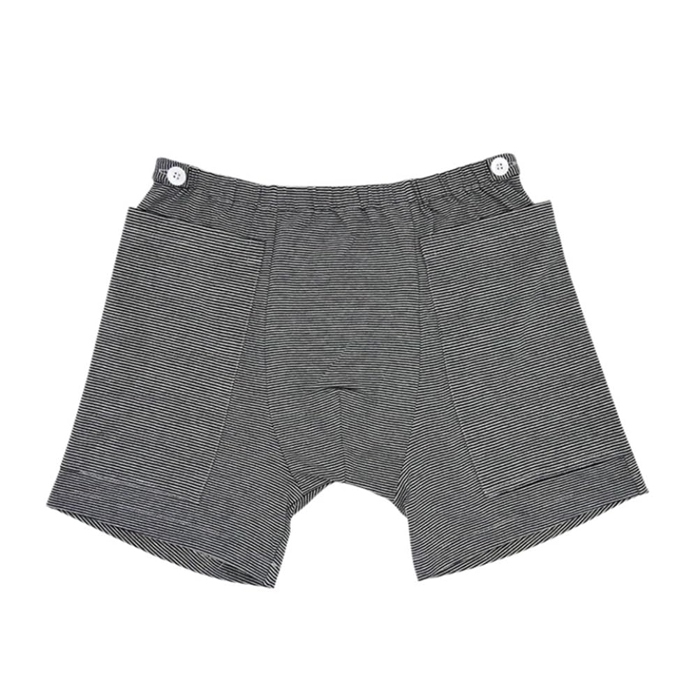 Baatogoo nephrostomy bag shorts front view with discreet pockets for everyday wear