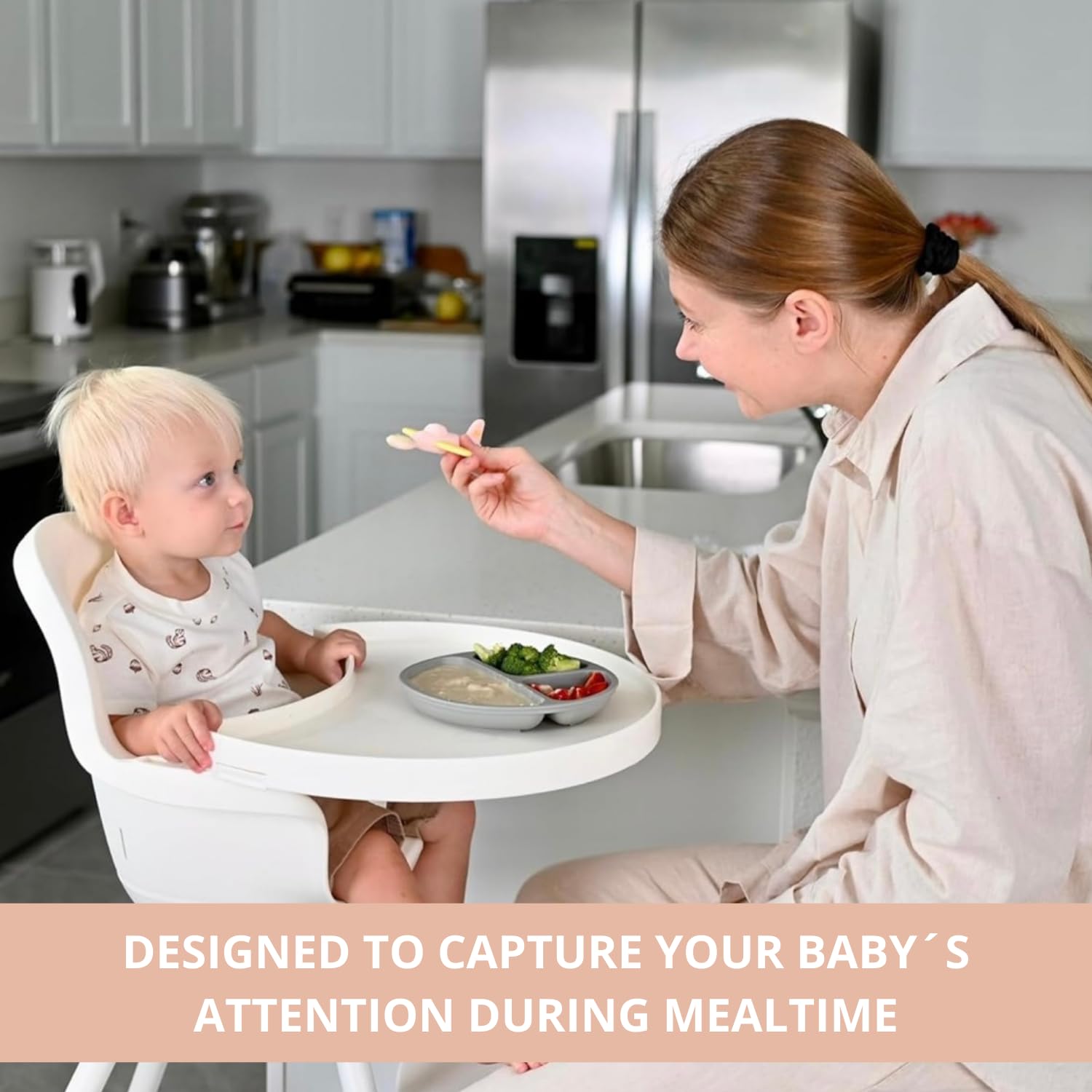 Babakal SkyFeeder non-slip suction base sticks to high chairs, reducing messes during meals.