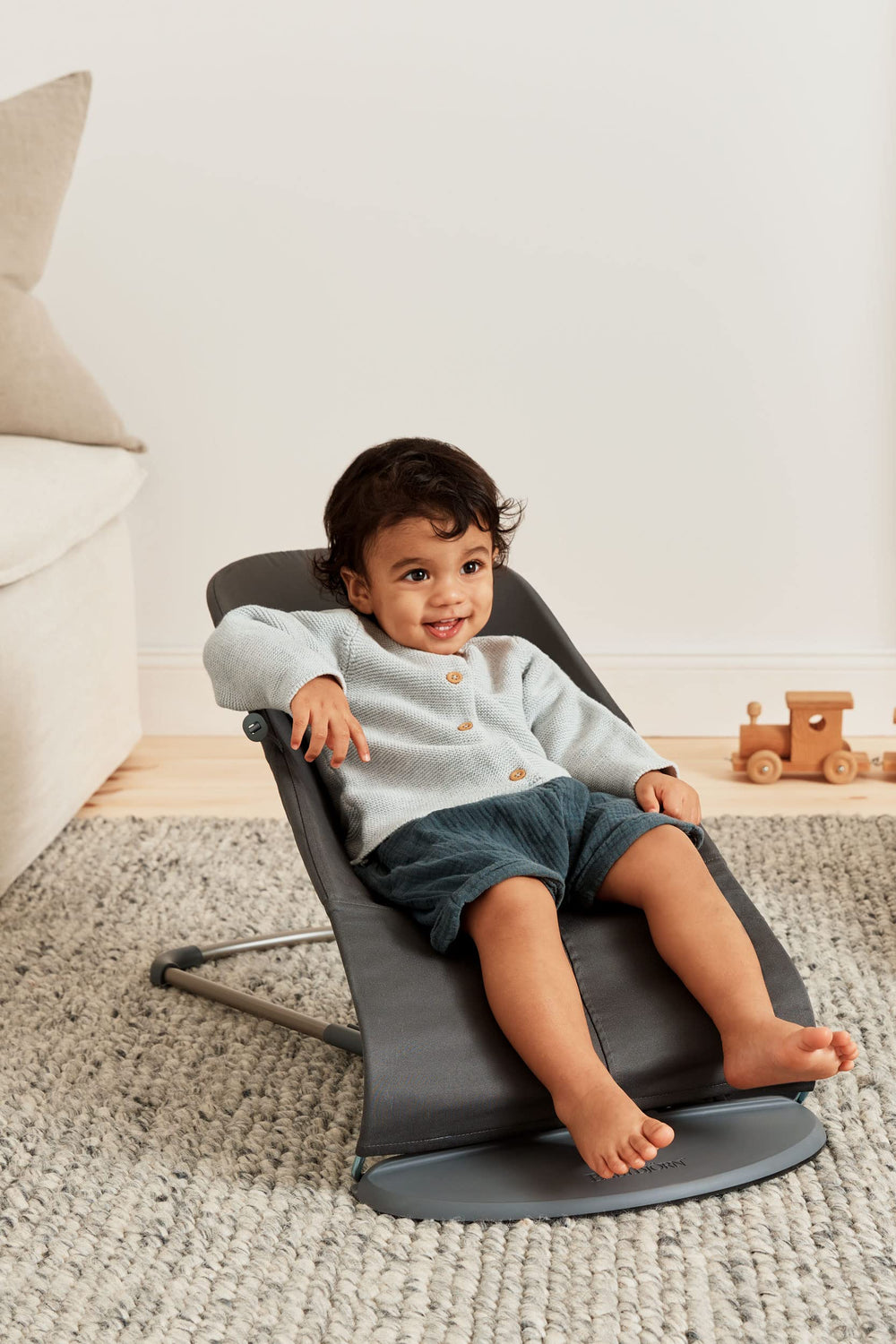 Four-position adjustability supports baby's changing needs.