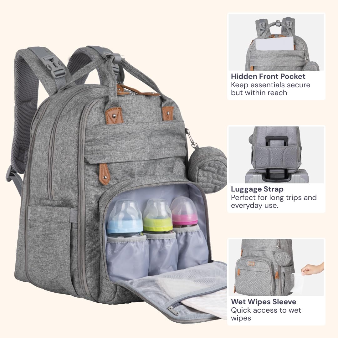 Five insulated pockets in BabbleRoo bag fit bottles securely.