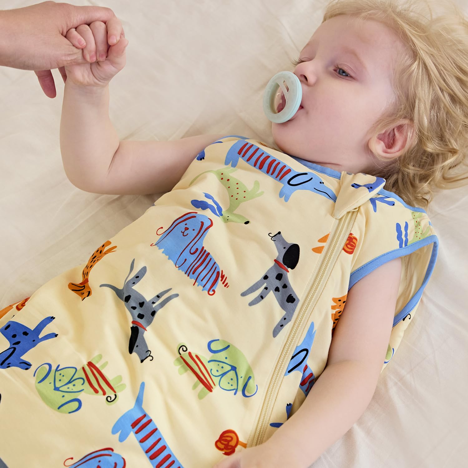 Babee Reshinee sleep sack is machine washable and colorfast for easy care.