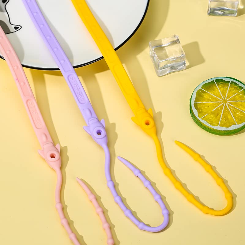 Purple silicone straps stabilize bottles during outings with a soft feel.