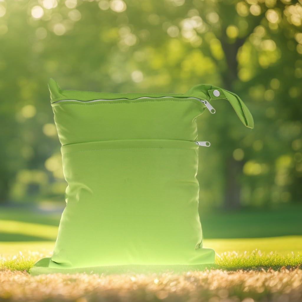Easy to clean Babeine bag; rinse, wash, and air dry.