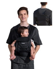 BABELIO baby carrier with ergonomic hip position promotes healthy posture during outings.