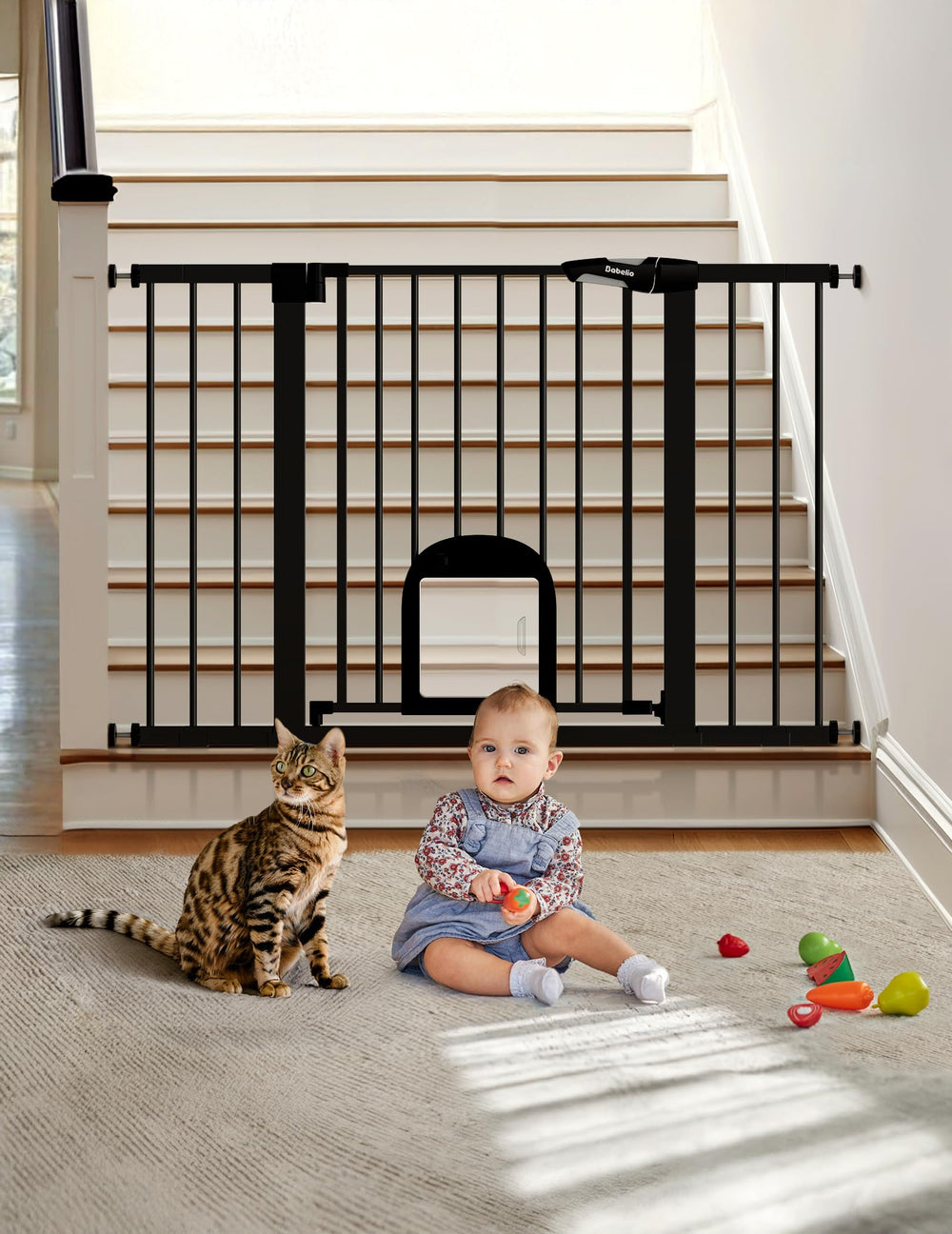 Babelio Upgraded Baby Gate auto-close mechanism helps keep pets contained.