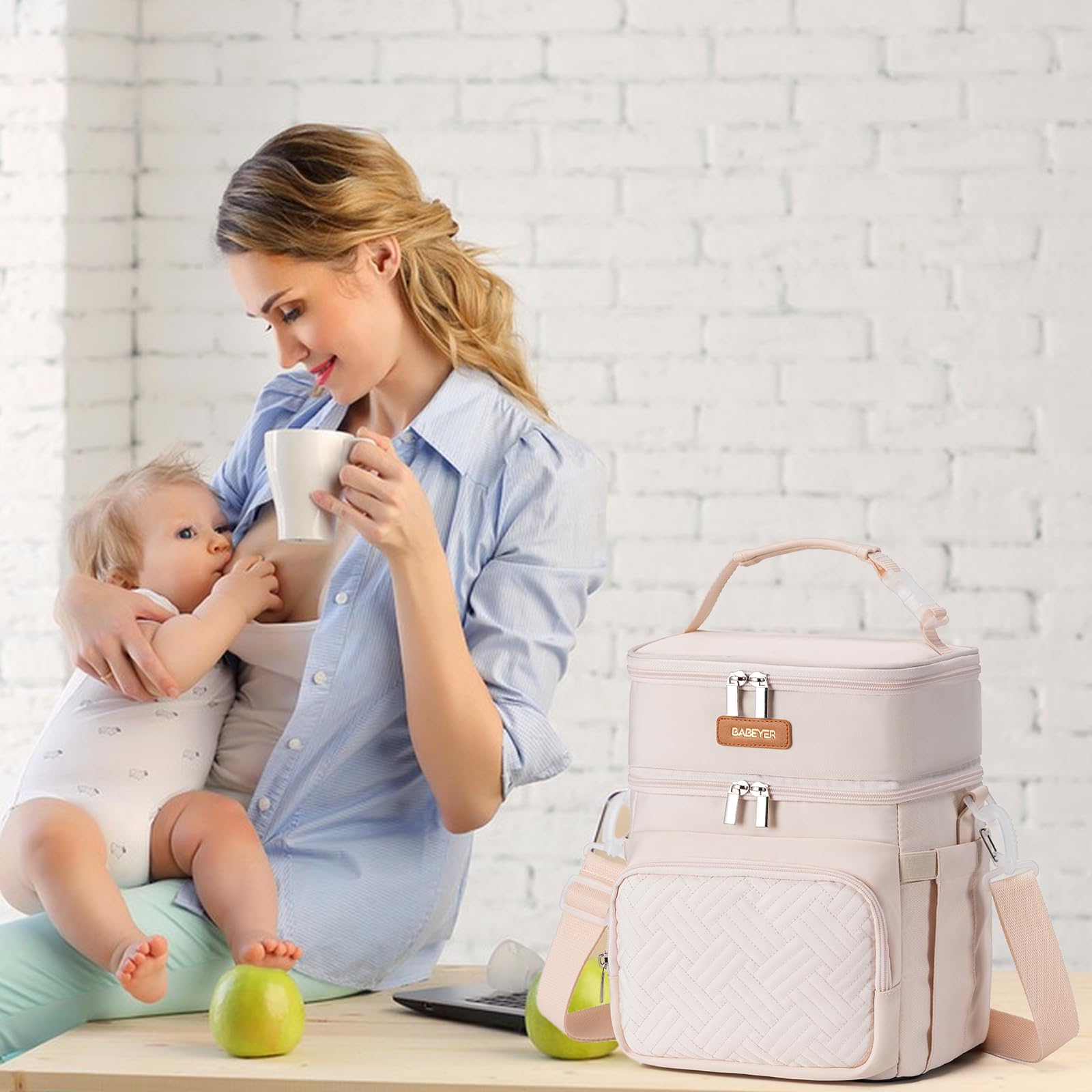 BABEYER back pocket offers quick access to wipes or keys