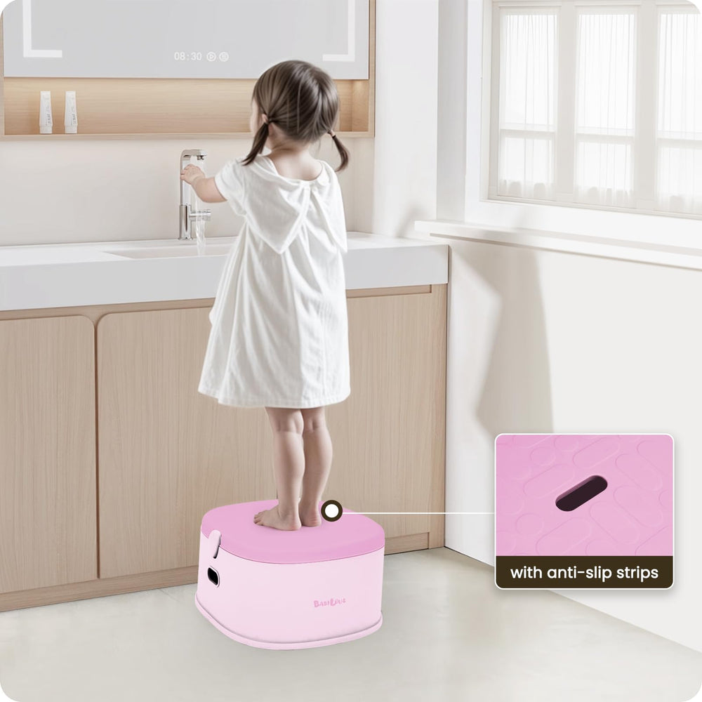 Babilous adjustable lever ensures secure fit with most standard toilets.